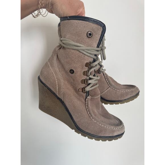 Sketchers Vintage Suede Lace-Up Shearling Wedge Boots - Brown Cream, US 8 - Picture 1 of 11